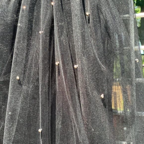Black tulle skirt with silver beads - Picture 4 of 5